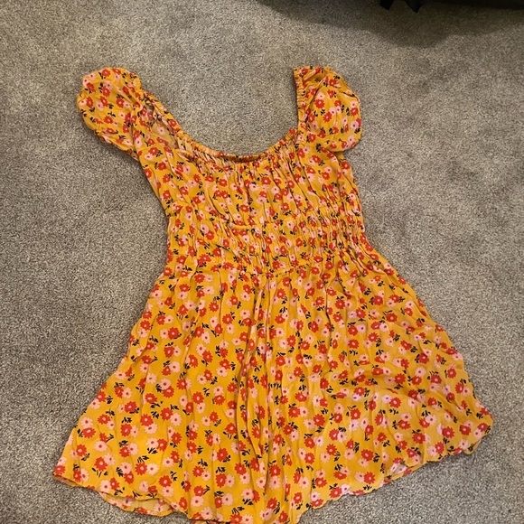 Urban outfitters romper - Picture 3 of 4